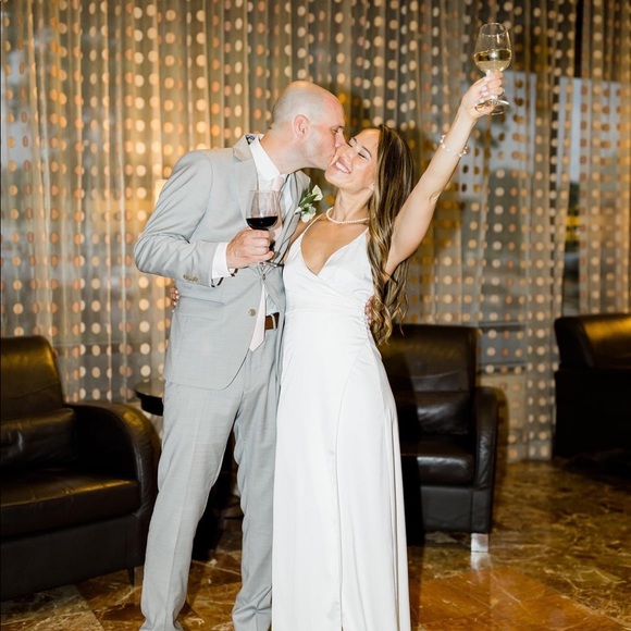 Long white dress - Picture 7 of 7